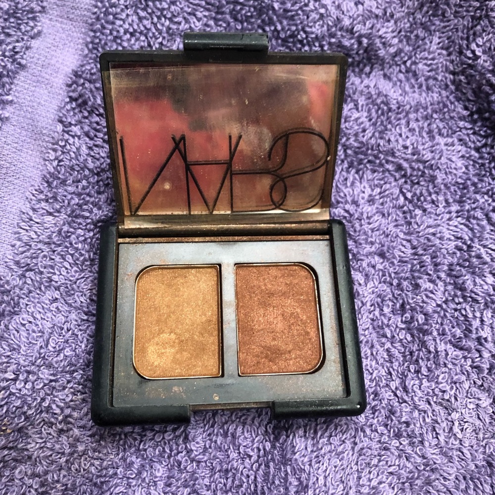 Eyeshadow